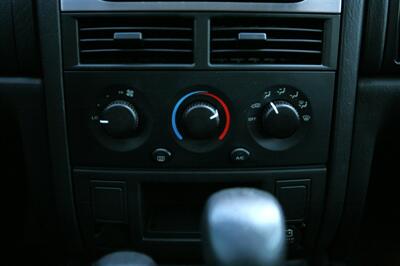 2004 Jeep Grand Cherokee Laredo - Photo 21 - Strasburg, PA 17579