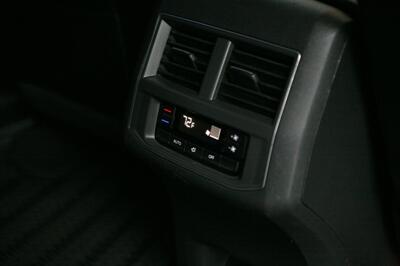 2018 Volkswagen Atlas 2.0T SE w/tech FWD   - Photo 20 - Strasburg, PA 17579