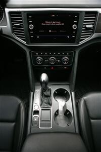 2018 Volkswagen Atlas 2.0T SE w/tech FWD   - Photo 23 - Strasburg, PA 17579