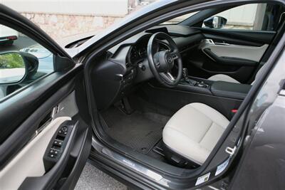 2023 Mazda Mazda3 Hatchback 2.5 Turbo AWD   - Photo 8 - Strasburg, PA 17579