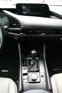 2023 Mazda Mazda3 Hatchback 2.5 Turbo AWD   - Photo 22 - Strasburg, PA 17579