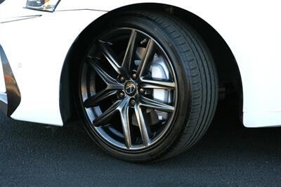 2019 Lexus IS 300 F-Sport   - Photo 3 - Strasburg, PA 17579