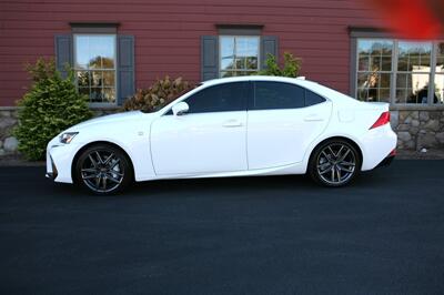 2019 Lexus IS 300 F-Sport   - Photo 4 - Strasburg, PA 17579