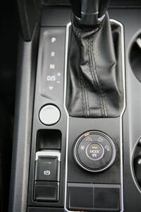 2019 Volkswagen Atlas V6 SE 4Motion   - Photo 25 - Strasburg, PA 17579