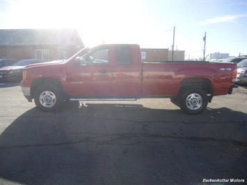 2011 GMC Sierra 2500 SLE Extended Cab 4x4   - Photo 6 - Castle Rock, CO 80104