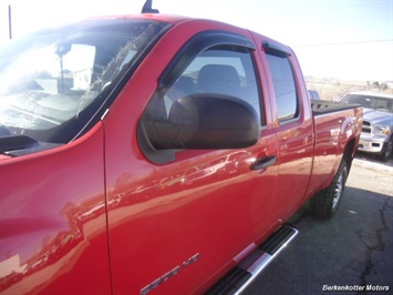 2011 GMC Sierra 2500 SLE Extended Cab 4x4   - Photo 8 - Castle Rock, CO 80104