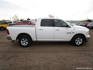2013 RAM 1500 SLT Crew Cab 4x4 HEMI   - Photo 10 - Castle Rock, CO 80104