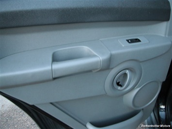 2006 Jeep Commander   - Photo 18 - Castle Rock, CO 80104