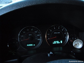 2006 Jeep Commander   - Photo 17 - Castle Rock, CO 80104