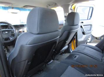 2007 Hummer H3 4x4 - Photo 32 - Castle Rock, CO 80104