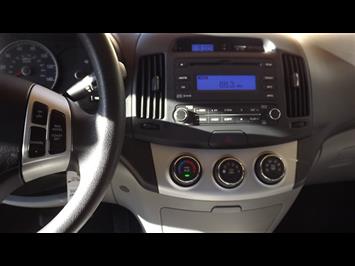 2009 Hyundai Elantra GLS   - Photo 11 - Parker, CO 80134