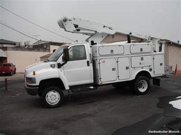 2007 Chevrolet CC4500 Boom Truck   - Photo 5 - Castle Rock, CO 80104