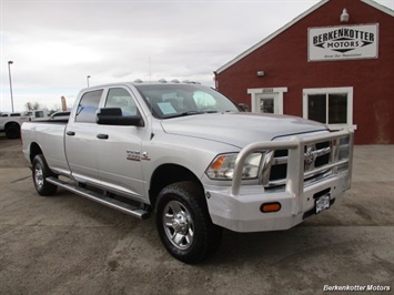 2015 RAM 3500 Tradesman Crew Cab 4x4   - Photo 2 - Brighton, CO 80603