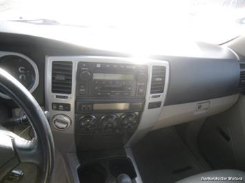 2004 Toyota 4Runner Limited   - Photo 26 - Brighton, CO 80603