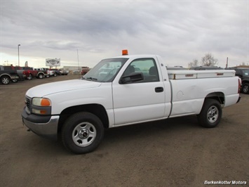 2001 GMC Sierra 1500 Regular Cab 4x4   - Photo 5 - Brighton, CO 80603