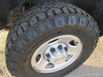 2008 Chevrolet Silverado 2500 LT Extended Quad Cab 4x4   - Photo 39 - Brighton, CO 80603