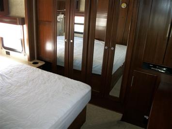 2009 Fleetwood PROVIDENCE   - Photo 20 - Castle Rock, CO 80104