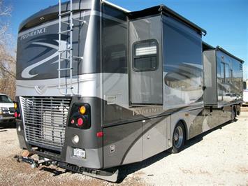 2009 Fleetwood PROVIDENCE   - Photo 4 - Castle Rock, CO 80104