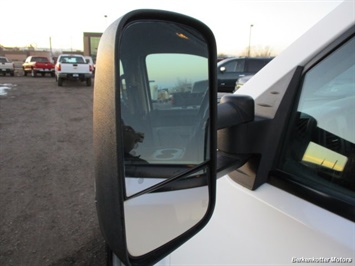 2014 Chevrolet Silverado 3500 Crew Cab 4x4   - Photo 33 - Brighton, CO 80603