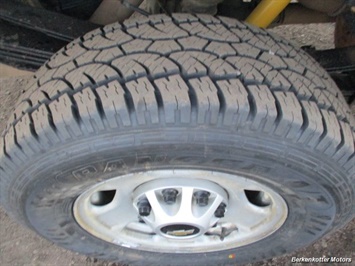 2014 Chevrolet Silverado 3500 Crew Cab 4x4   - Photo 21 - Brighton, CO 80603