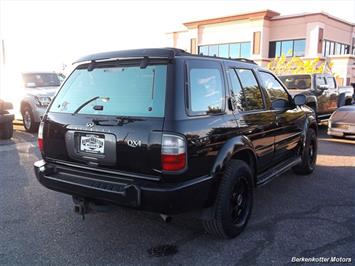 1999 INFINITI QX4   - Photo 7 - Brighton, CO 80603