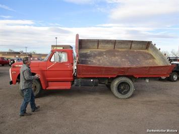 1970 Ford S600 Regular Cab Flatbed DUMP   - Photo 4 - Brighton, CO 80603