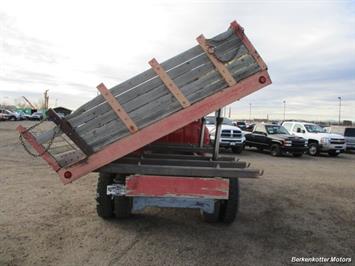 1970 Ford S600 Regular Cab Flatbed DUMP   - Photo 6 - Brighton, CO 80603