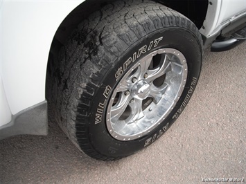 2002 Chevrolet Tahoe LT   - Photo 10 - Parker, CO 80134