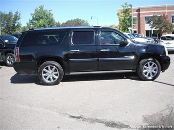 2007 GMC Yukon XL Denali AWD   - Photo 11 - Brighton, CO 80603