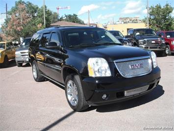 2007 GMC Yukon XL Denali AWD   - Photo 1 - Brighton, CO 80603