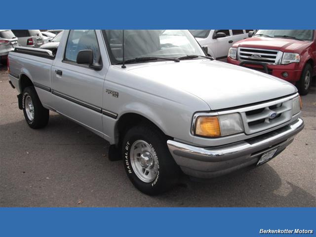 1996 Ford Ranger XL Regular Cab   - Photo 1 - Castle Rock, CO 80104