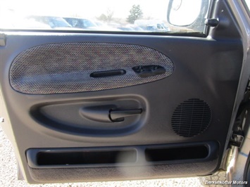 1999 Dodge Ram Pickup 2500 ST   - Photo 10 - Parker, CO 80134