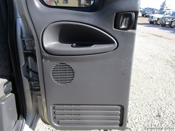 1999 Dodge Ram Pickup 2500 ST   - Photo 33 - Parker, CO 80134