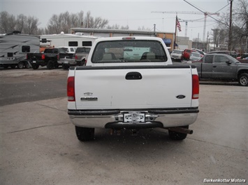 2007 Ford F-250 Super Duty XLT Crew Cab 4x4   - Photo 8 - Castle Rock, CO 80104