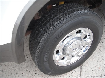 2007 Ford F-250 Super Duty XLT Crew Cab 4x4   - Photo 10 - Castle Rock, CO 80104