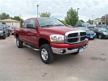 2006 Dodge Ram 2500 SLT Quad Cab   - Photo 4 - Parker, CO 80134