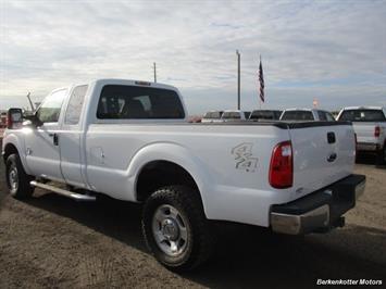 2011 Ford F-350 Super Duty XL Super Cab 4x4   - Photo 6 - Brighton, CO 80603