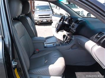 2008 Toyota Highlander Sport   - Photo 28 - Castle Rock, CO 80104