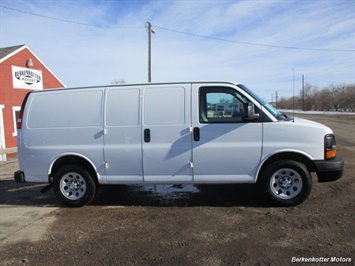 2014 Chevrolet Express 1500 AWD 4x4   - Photo 2 - Castle Rock, CO 80104
