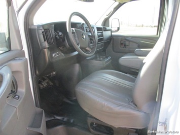2014 Chevrolet Express 1500 AWD 4x4   - Photo 24 - Castle Rock, CO 80104