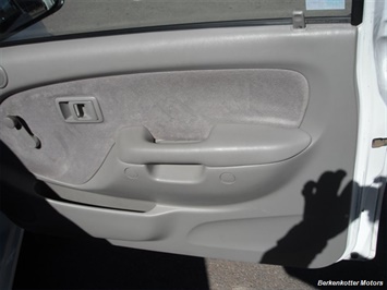 2002 Toyota Tacoma   - Photo 17 - Castle Rock, CO 80104