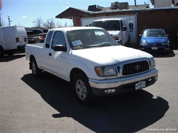 2002 Toyota Tacoma Truck