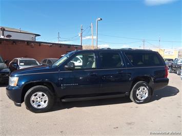 2007 Chevrolet Suburban LTZ 1500 LTZ 1500 4dr SUV   - Photo 2 - Brighton, CO 80603