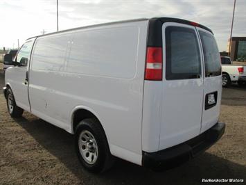 2014 Chevrolet Express 1500 AWD Cargo   - Photo 5 - Brighton, CO 80603