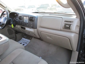 2006 Ford F-350 Super Duty XLT Crew Cab 4x4   - Photo 26 - Brighton, CO 80603