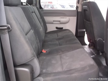 2013 Chevrolet Silverado 2500HD Work Truck   - Photo 25 - Castle Rock, CO 80104