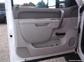 2013 Chevrolet Silverado 2500HD Work Truck   - Photo 12 - Castle Rock, CO 80104