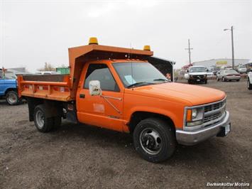 1997 Chevrolet 3500 DUMP   - Photo 1 - Brighton, CO 80603