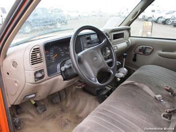 1997 Chevrolet 3500 DUMP   - Photo 14 - Brighton, CO 80603