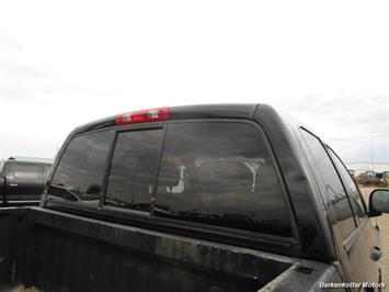 2005 Dodge Ram 1500 SLT Quad Cab 4x4   - Photo 12 - Castle Rock, CO 80104